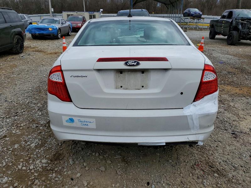 Photo 6 from auction – 2011 FORD FUSION with VIN 3FAHP0GA5BR337401