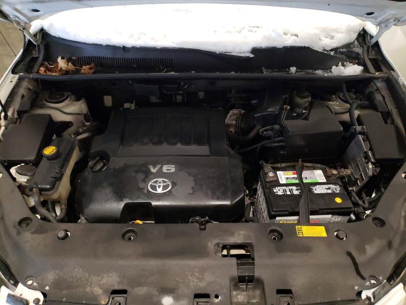 Photo 12 from auction – 2008 TOYOTA RAV4 LIMIT with VIN JTMBK31V885058273