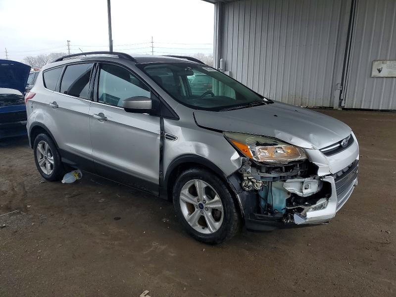 Photo 4 from auction – 2016 FORD ESCAPE with VIN 1FMCU0GX1GUC33405