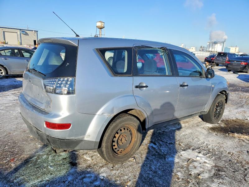 Photo 3 from auction – 2007 MITSUBISHI OUTLANDER with VIN JA4MS31X27Z015236