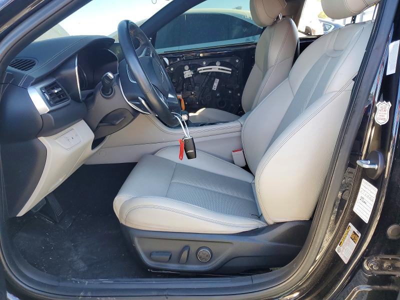 Photo 7 from auction – 2023 GENESIS G70 BASE with VIN KMTG34TA3PU131431
