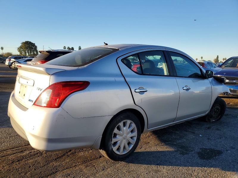 Photo 3 from auction – 2015 NISSAN VERSA S with VIN 3N1CN7AP4FL814685