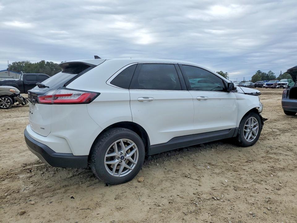 Photo 3 from auction – 2022 FORD EDGE SEL with VIN 2FMPK4J94NBA11551