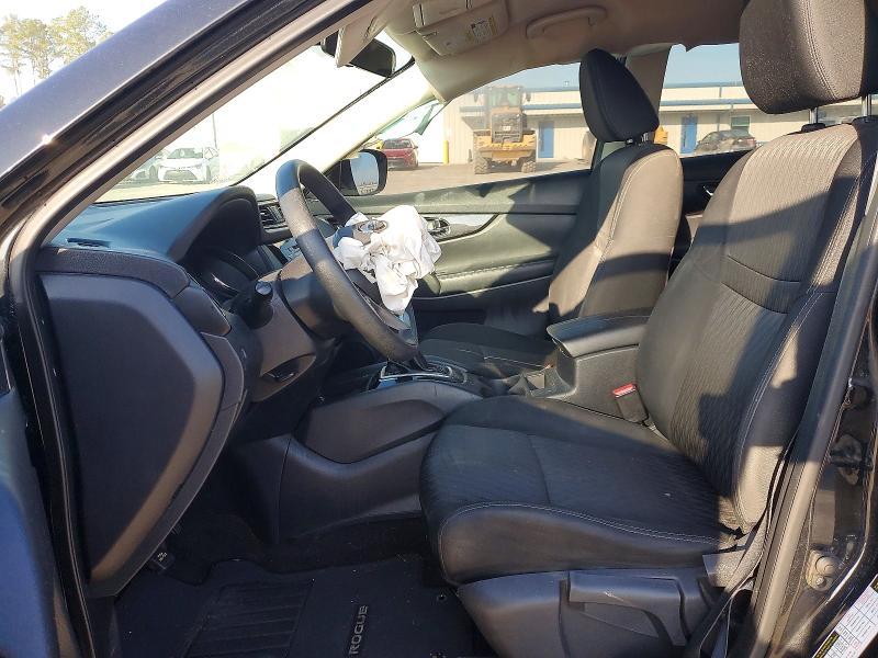 Photo 7 from auction – 2018 NISSAN ROGUE S with VIN KNMAT2MV8JP527953
