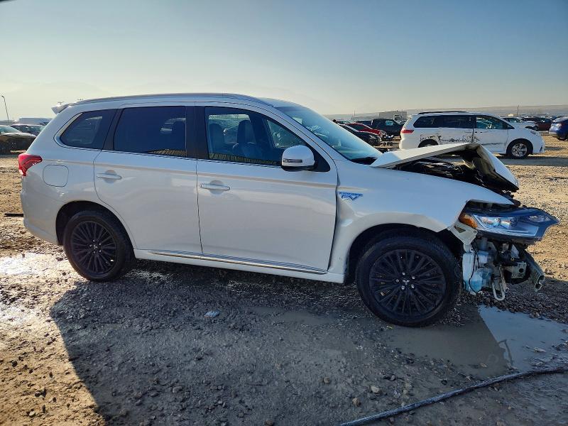 Photo 4 from auction – 2019 MITSUBISHI OUTLANDER with VIN JA4J24A58KZ050346