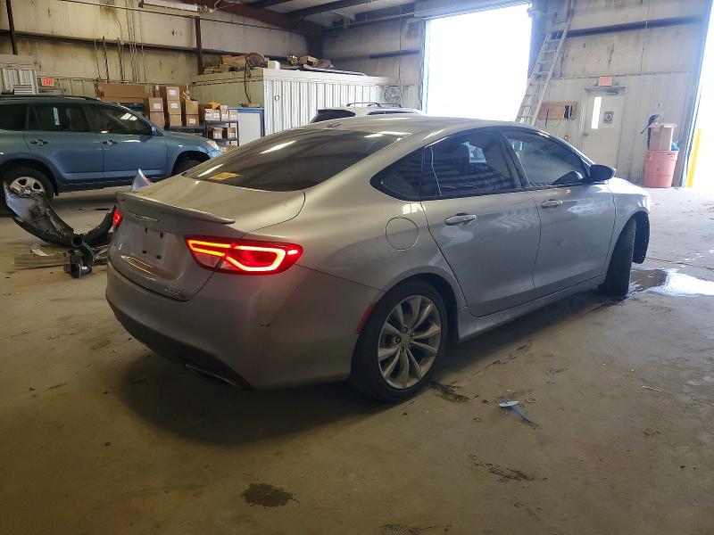 Photo 3 from auction – 2015 CHRYSLER 200 S with VIN 1C3CCCBB5FN696665