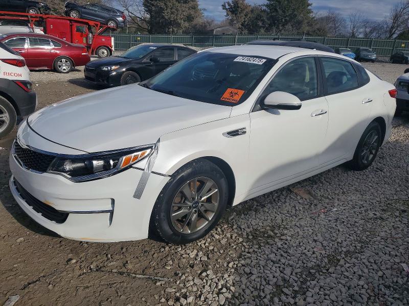 KIA OPTIMA 2017 with VIN 5XXGT4L16HG127511 - Photo from auction