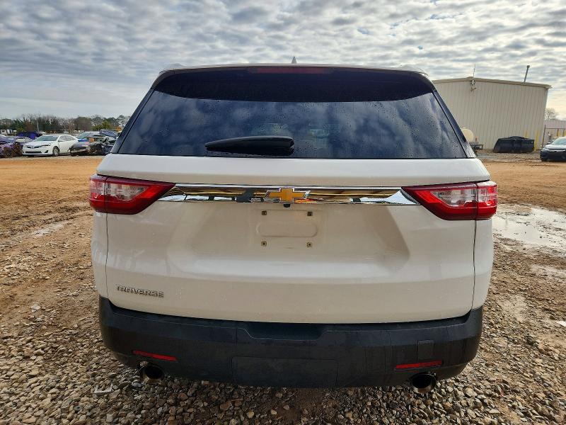 Photo 6 from auction – 2019 CHEVROLET TRAVERSE with VIN 1GNERFKW7KJ205397