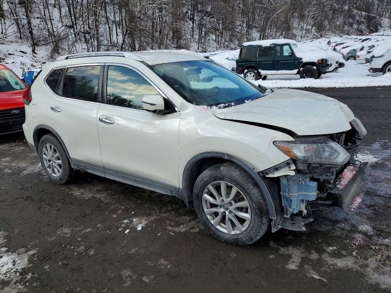 Photo 4 from auction – 2018 NISSAN ROGUE S with VIN KNMAT2MV3JP605393