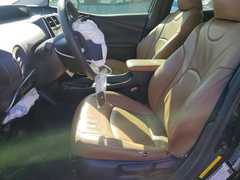Photo 7 from auction – 2017 TOYOTA PRIUS with VIN JTDKBRFU4H3052985