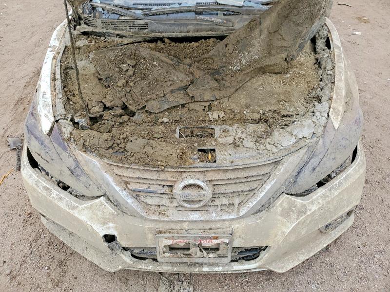Photo 11 from auction – 2017 NISSAN ALTIMA 2.5 with VIN 1N4AL3AP9HC470293