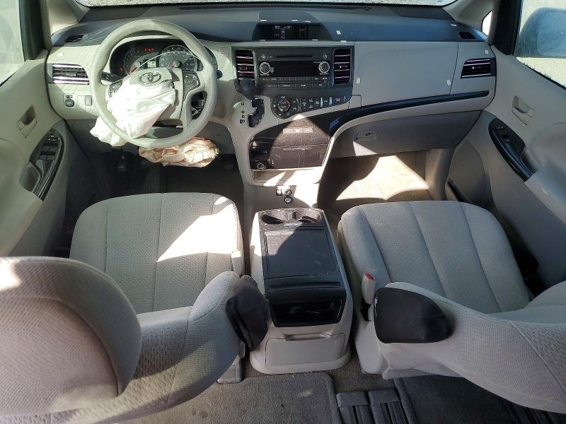Zdjęcie 8 z aukcji – 2014 TOYOTA SIENNA LE z VIN 5TDKK3DC6ES478792