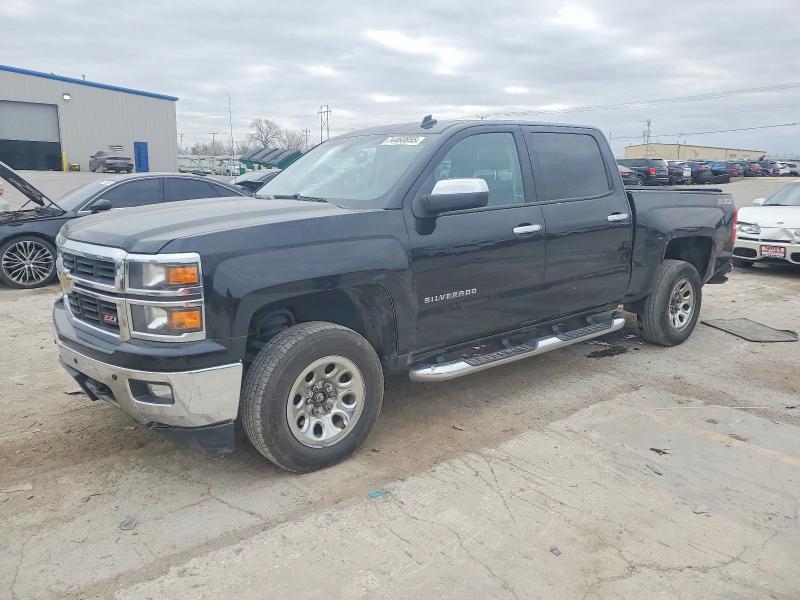 CHEVROLET SILVERADO 2014 with VIN 3GCUKREC5EG324955 - Photo from auction