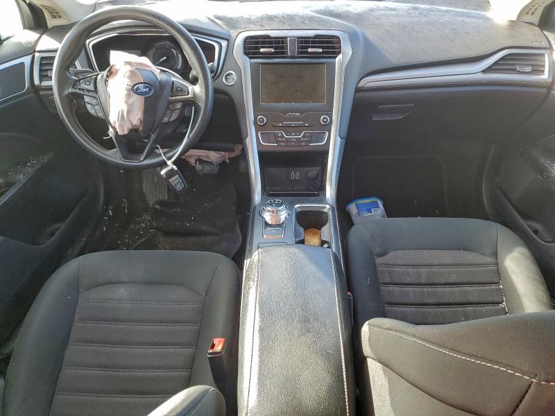 Photo 8 from auction – 2020 FORD FUSION with VIN 3FA6P0HDXLR166257