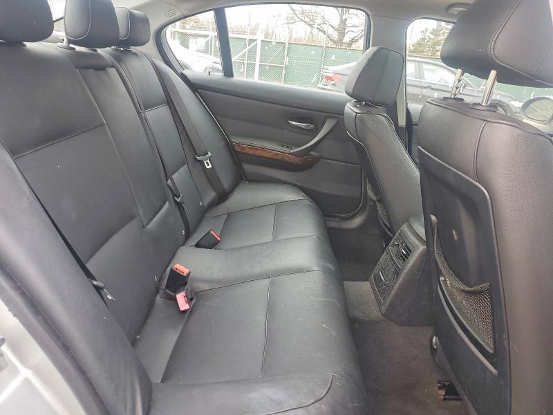 Photo 10 from auction – 2006 BMW 325 I with VIN WBAVB17576NH93588