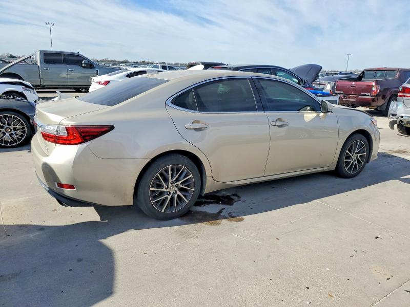 Photo 3 from auction – 2016 LEXUS ES 350 with VIN 58ABK1GG8GU032150