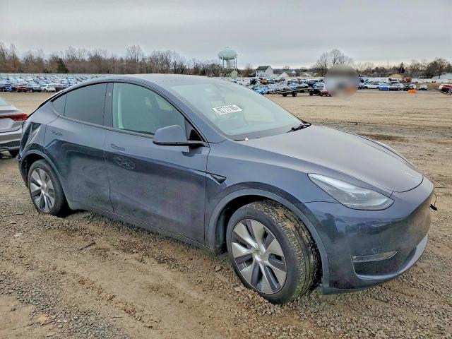 Photo 4 from auction – 2024 TESLA MODEL Y with VIN 7SAYGDEE2RA227070