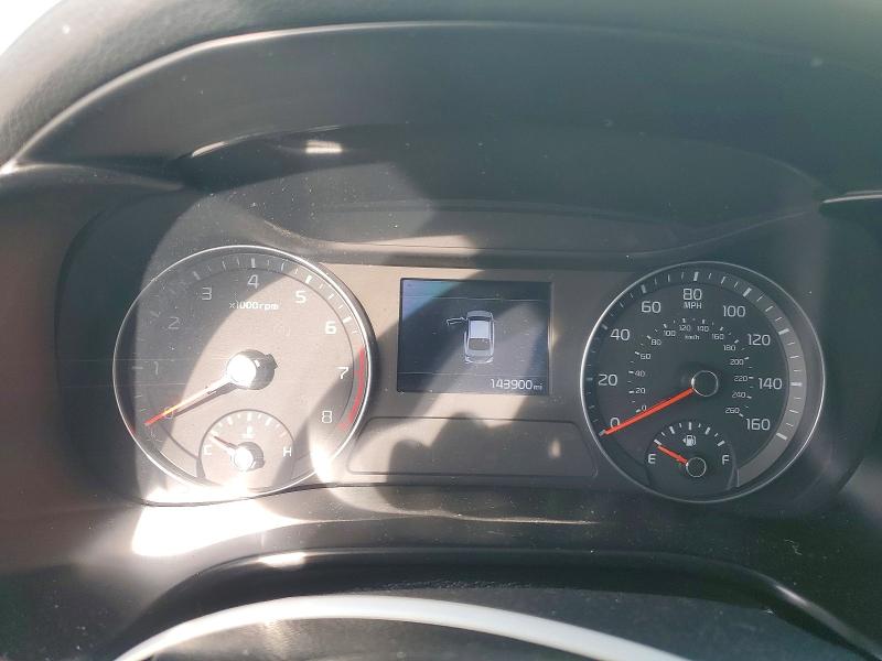 Photo 9 from auction – 2019 KIA FORTE with VIN 3KPF24AD1KE006817