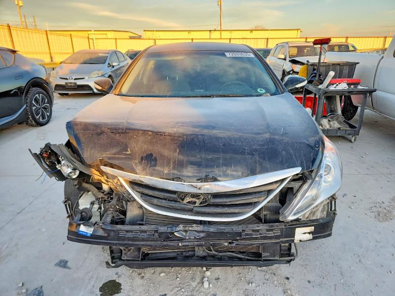 Photo 5 from auction – 2014 HYUNDAI SONATA GLS with VIN 5NPEB4AC4EH875107