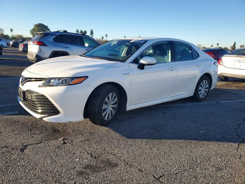 Photo 1 from auction – 2020 TOYOTA CAMRY LE with VIN 4T1C31AK5LU534095