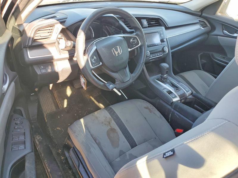 Photo 8 from auction – 2018 HONDA CIVIC with VIN 2HGFC2F55JH579307