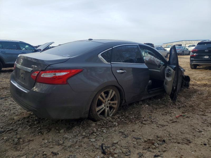 Photo 3 from auction – 2016 NISSAN ALTIMA 3.5 with VIN 1N4BL3AP1GC261133