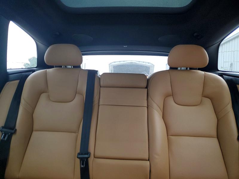 صورة رقم 10 من المزاد - 2019 VOLVO XC60 T6 MO مع VIN LYVA22RK9KB183239