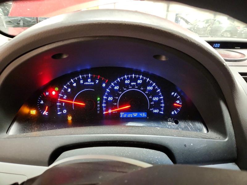Photo 9 from auction – 2010 TOYOTA CAMRY BASE with VIN 4T1BF3EK5AU057660