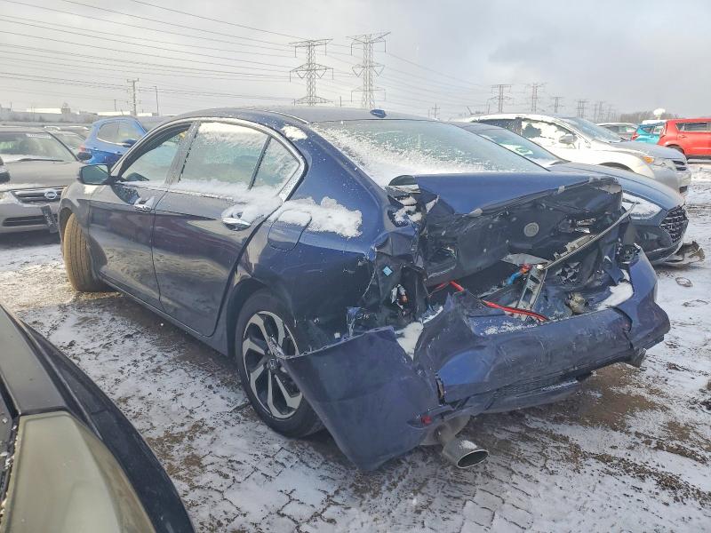 Photo 2 from auction – 2017 HONDA ACCORD with VIN 1HGCR3F06HA017632