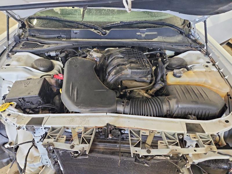 Photo 11 from auction – 2019 DODGE CHALLENGER with VIN 2C3CDZAG2KH623270