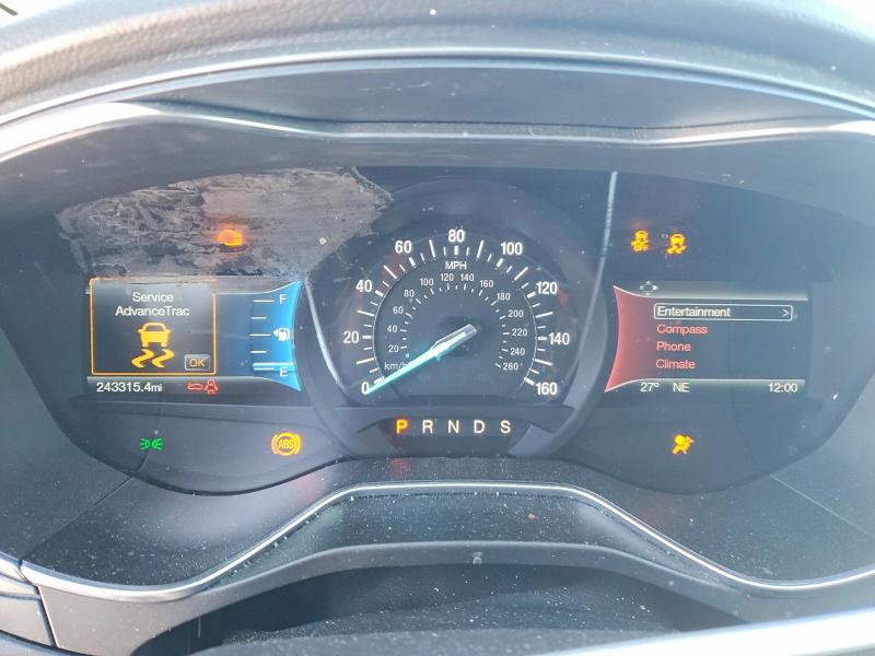 Photo 9 from auction – 2016 FORD FUSION with VIN 3FA6P0K96GR226626