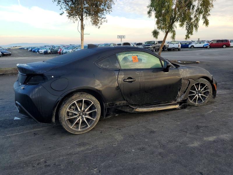 Photo 3 from auction – 2023 TOYOTA GR 86 with VIN JF1ZNBB10P9751296