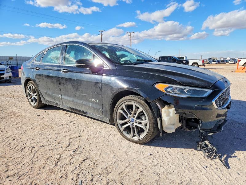 Photo 4 from auction – 2019 FORD FUSION with VIN 3FA6P0RU4KR120601