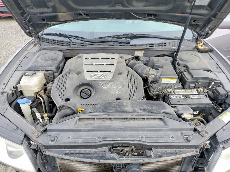 Photo 11 from auction – 2006 HYUNDAI AZERA SE with VIN KMHFC46F16A039263