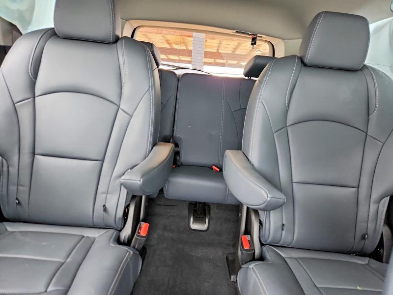 Photo 10 from auction – 2021 BUICK ENCLAVE ES with VIN 5GAERBKW4MJ229923