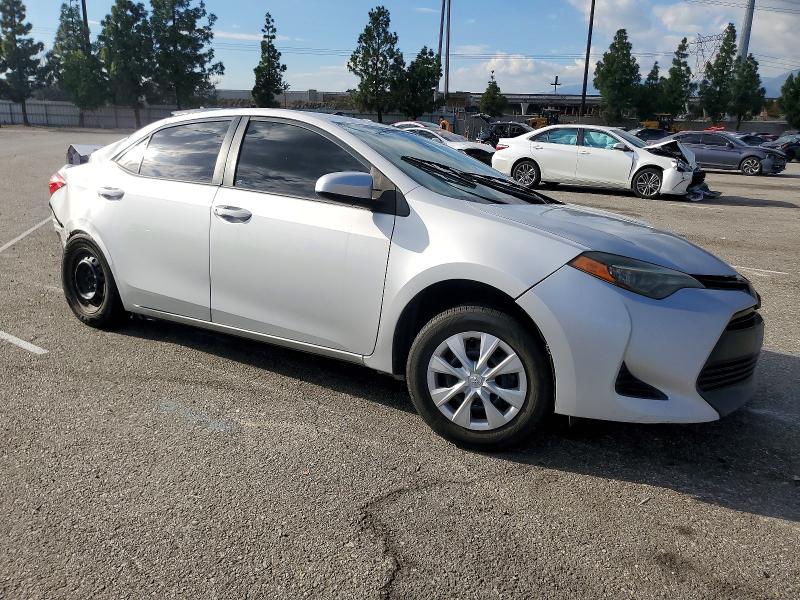 Photo 4 from auction – 2017 TOYOTA COROLLA L with VIN 5YFBURHE0HP714469