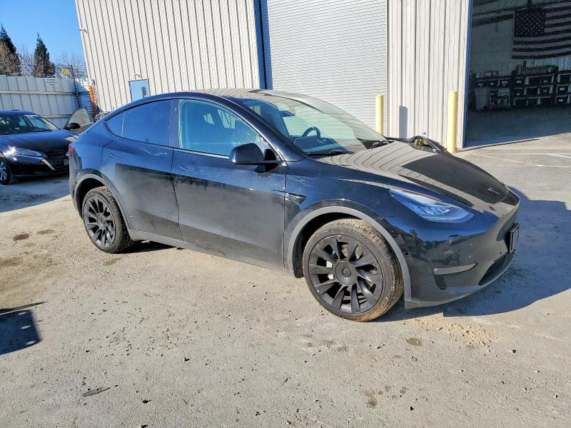 Photo 4 from auction – 2022 TESLA MODEL Y with VIN 7SAYGDEE8NF480018
