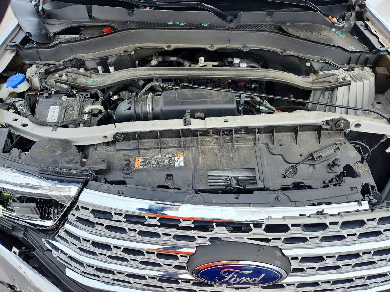 Photo 12 from auction – 2022 FORD EXPLORER with VIN 1FMSK7FH0NGA33275