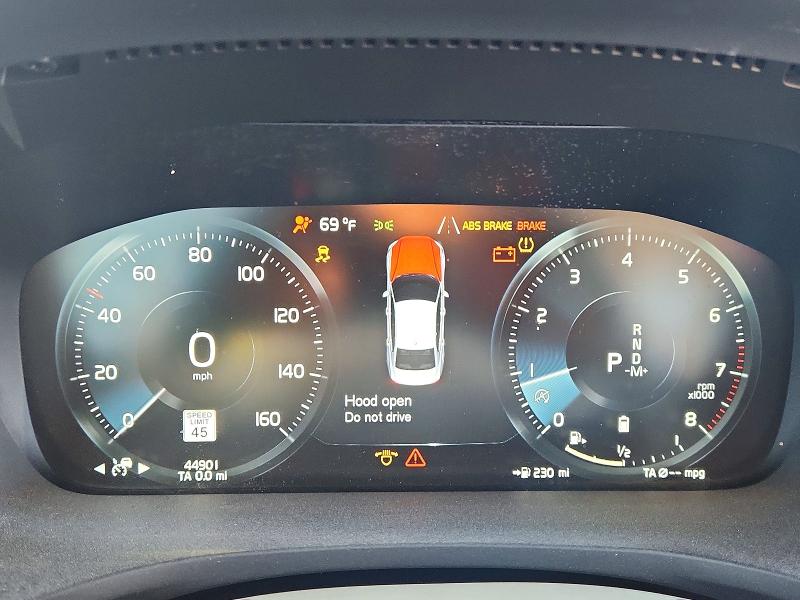 Photo 9 from auction – 2022 VOLVO S60 B5 INS with VIN 7JRL12FL0NG173993