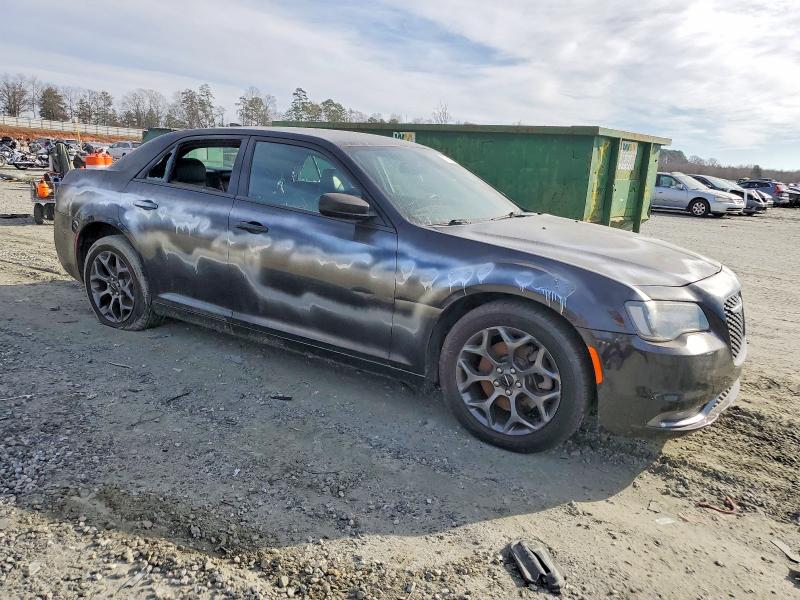 Photo 4 from auction – 2016 CHRYSLER 300 S with VIN 2C3CCAGG6GH270440