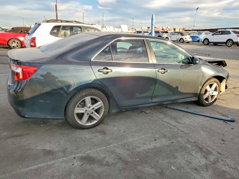 Photo 3 from auction – 2014 TOYOTA CAMRY with VIN 4T1BF1FKXEU326986