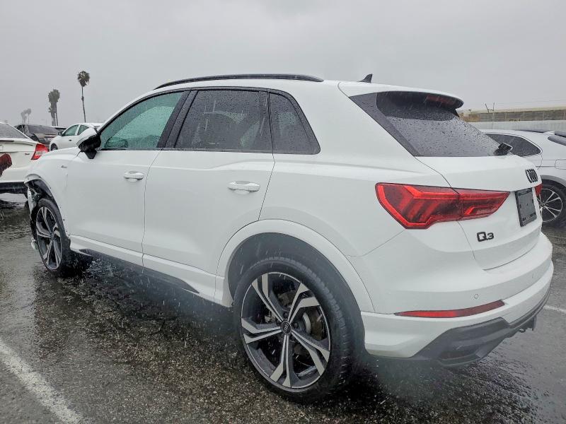 Photo 2 from auction – 2024 AUDI Q3 PREMIUM with VIN WA1EECF39R1042128
