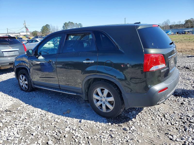 Photo 2 from auction – 2011 KIA SORENTO with VIN 5XYKT3A18BG106296