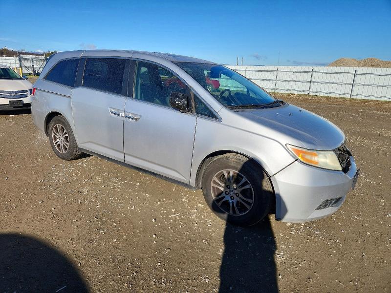 Photo 4 from auction – 2013 HONDA ODYSSEY EX with VIN 5FNRL5H64DB021056