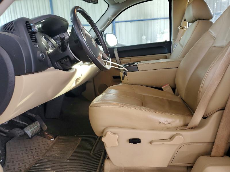 Photo 7 from auction – 2010 CHEVROLET SILVERADO with VIN 1GCSKSE32AZ133728