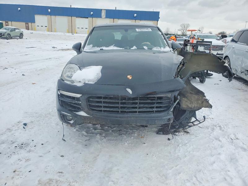 Photo 5 from auction – 2016 PORSCHE CAYENNE with VIN WP1AA2A28GKA11841