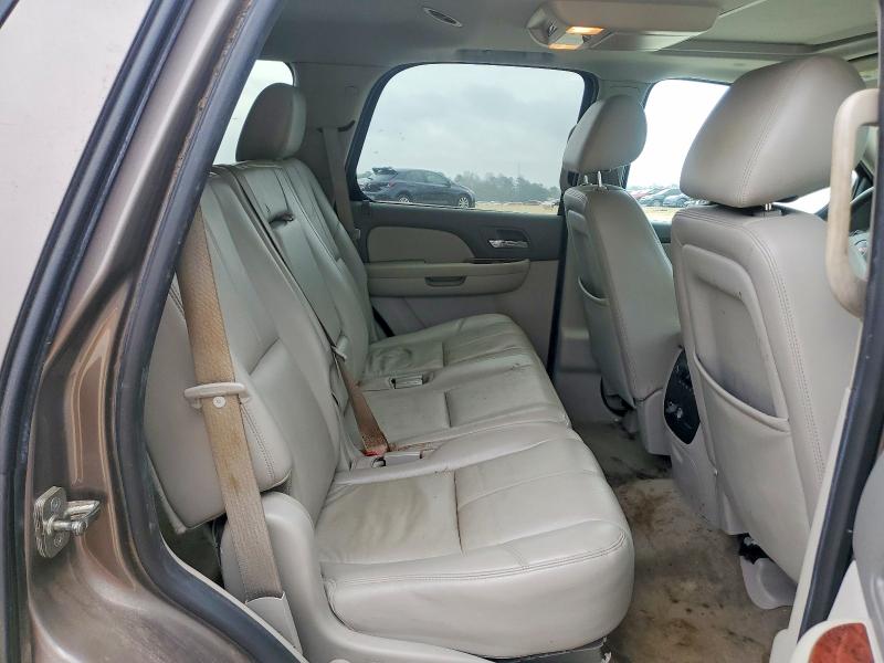Photo 11 from auction – 2014 GMC YUKON SLT with VIN 1GKS2CE03ER194236