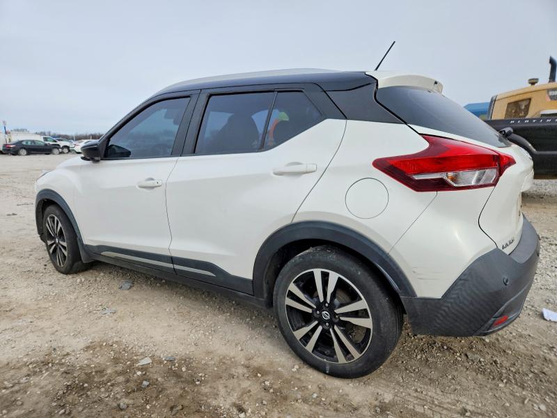 Photo 2 from auction – 2020 NISSAN KICKS with VIN 3N1CP5DV9LL485437