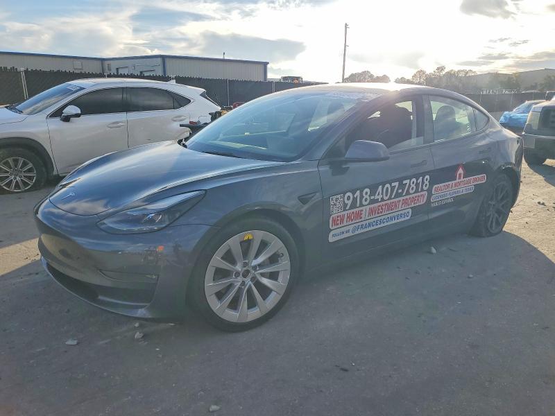TESLA MODEL 3 2022 with VIN 5YJ3E1EB1NF201817 - Photo from auction