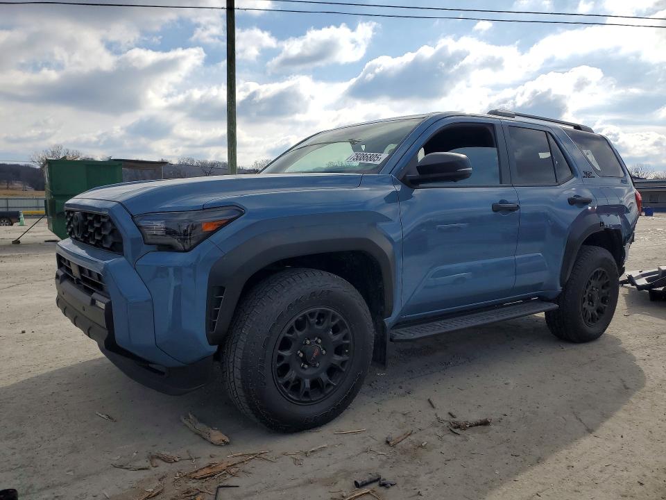 TOYOTA 4RUNNER 2025 with VIN JTEVA5BR3S5031868 - Photo from auction